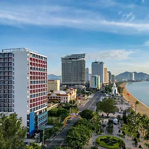 Hotel Novotel Nha Trang
