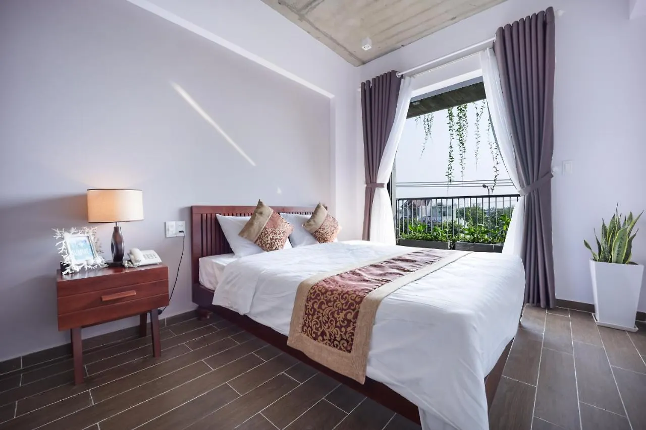 ***  The Shine Hotel & Apartment Da Nang Vietnam