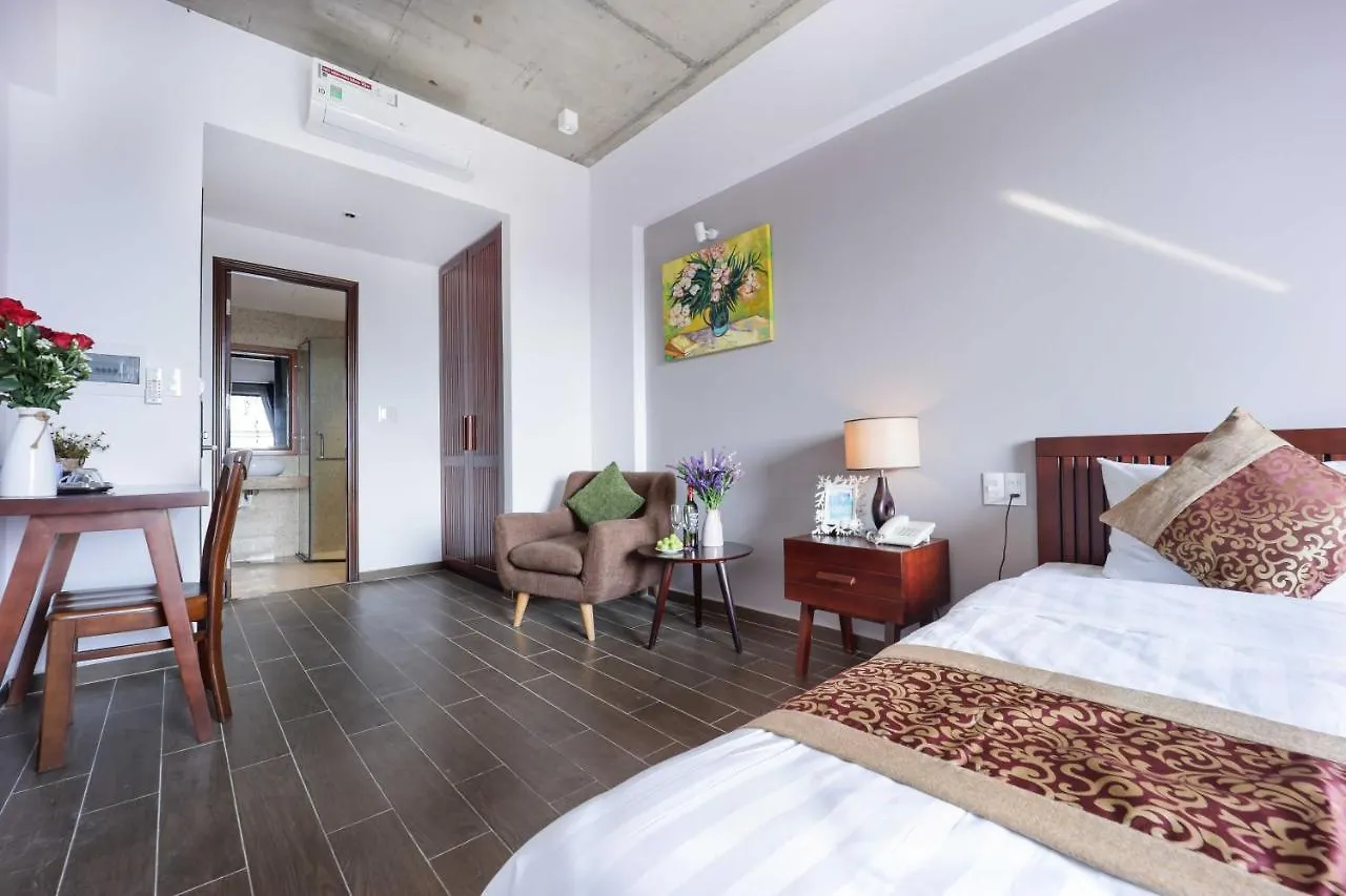 The Shine Hotel & Apartment Da Nang