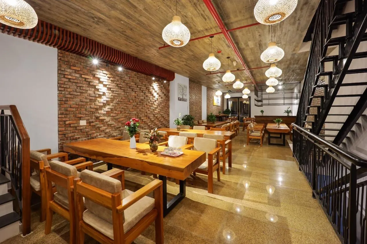 The Shine Hotel & Apartment Da Nang